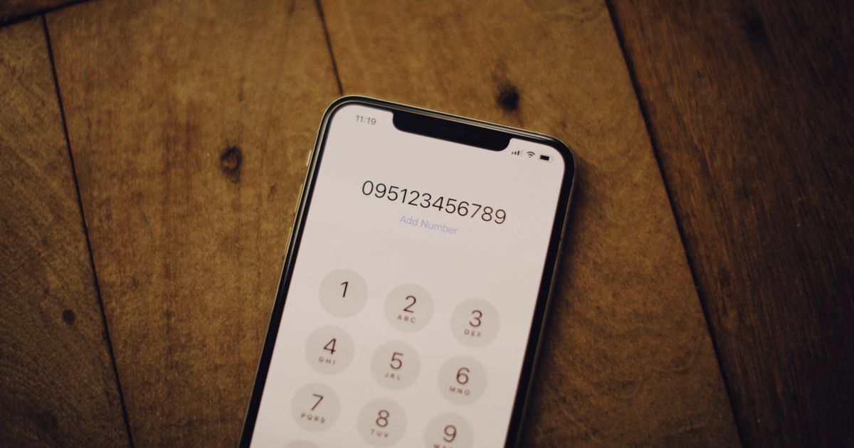How to Forward Calls on AT&T, Verizon and T-Mobile (Codes and Steps)